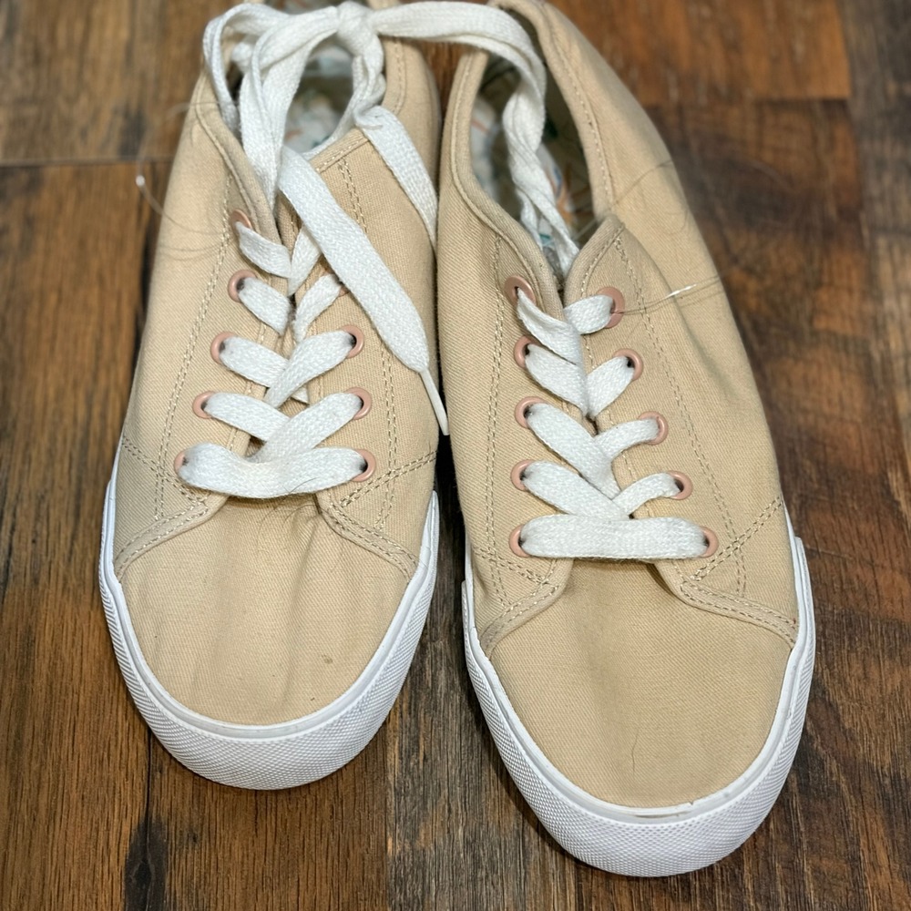 Vionic Oasis Sneakers Womens Sz 8.5 Tan Solid Canvas Lace-Up Arch Support Shoes